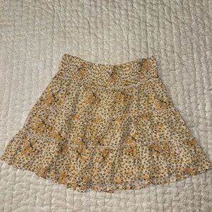 American Eagle Yellow Flower Skirt